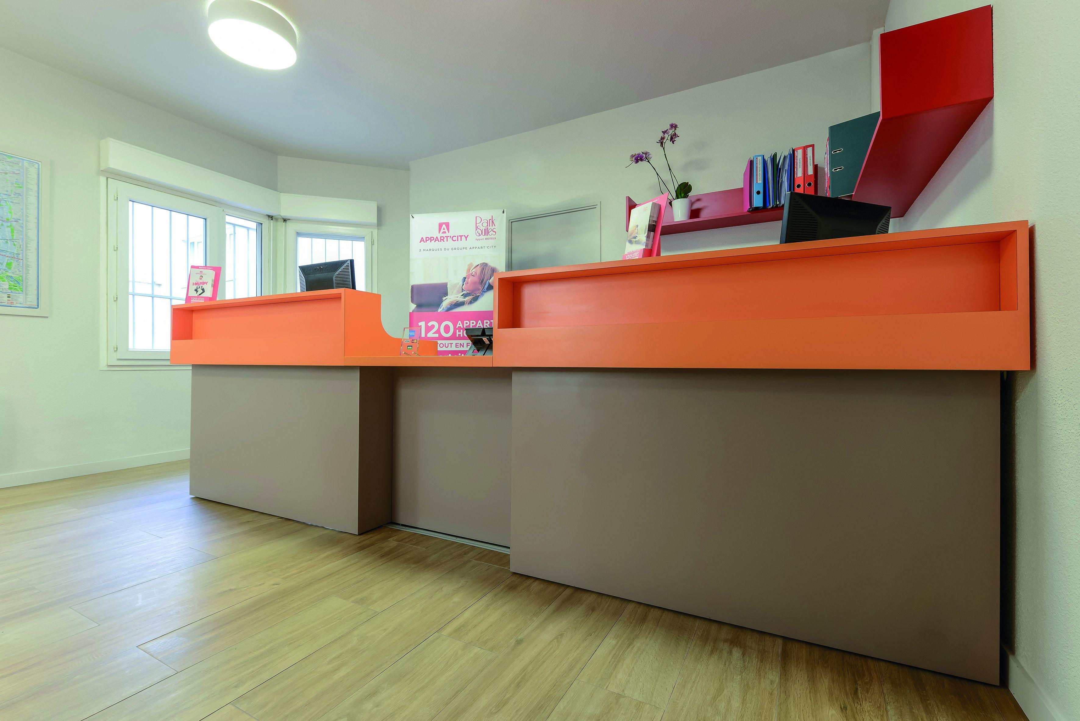 Appart'city Classic La Aparthotel