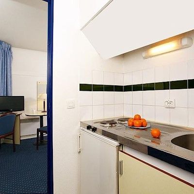 Appart'city Classic La Parigi